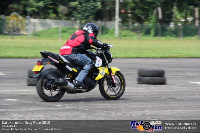 Katukurunda_Drag_Race_2013-25.jpg