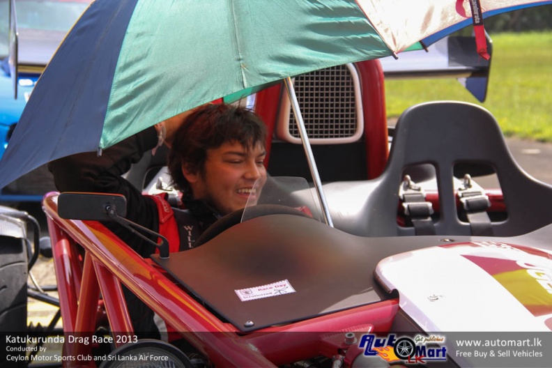 Katukurunda_Drag_Race_2013-102.jpg