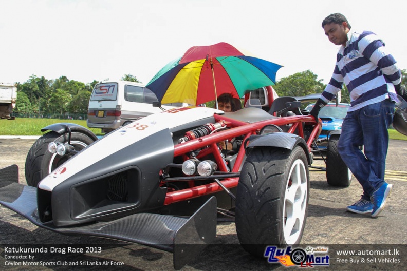 Katukurunda_Drag_Race_2013-103.jpg