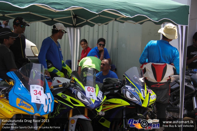 Katukurunda_Drag_Race_2013-183.jpg