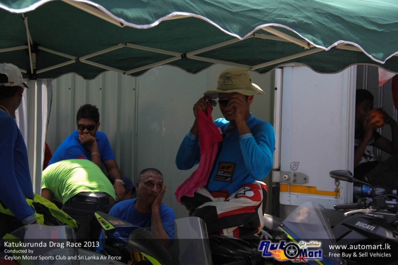 Katukurunda_Drag_Race_2013-184.jpg