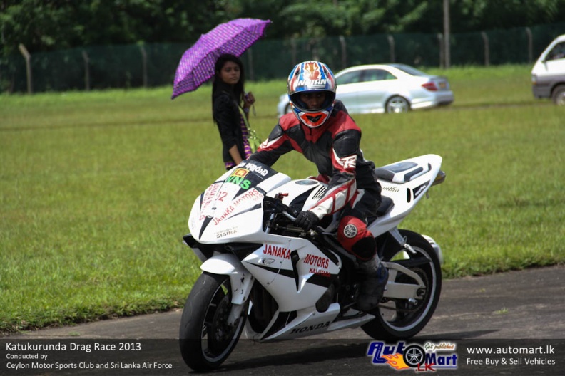 Katukurunda_Drag_Race_2013-324.jpg