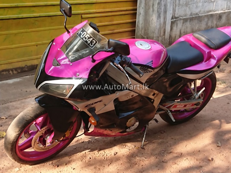 Image of Honda CBR 250CC 2009 Motorcycle - For Sale