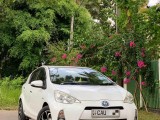 Toyota Aqua S Grade 2017 Car