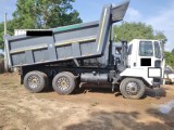 Ashok Leyland tipper 2011 Lorry